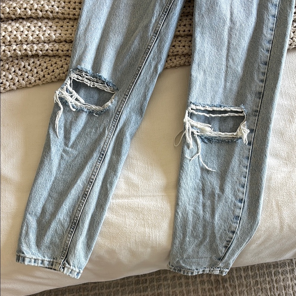 TOPSHOP Mom Jeans - Picture 3 of 6